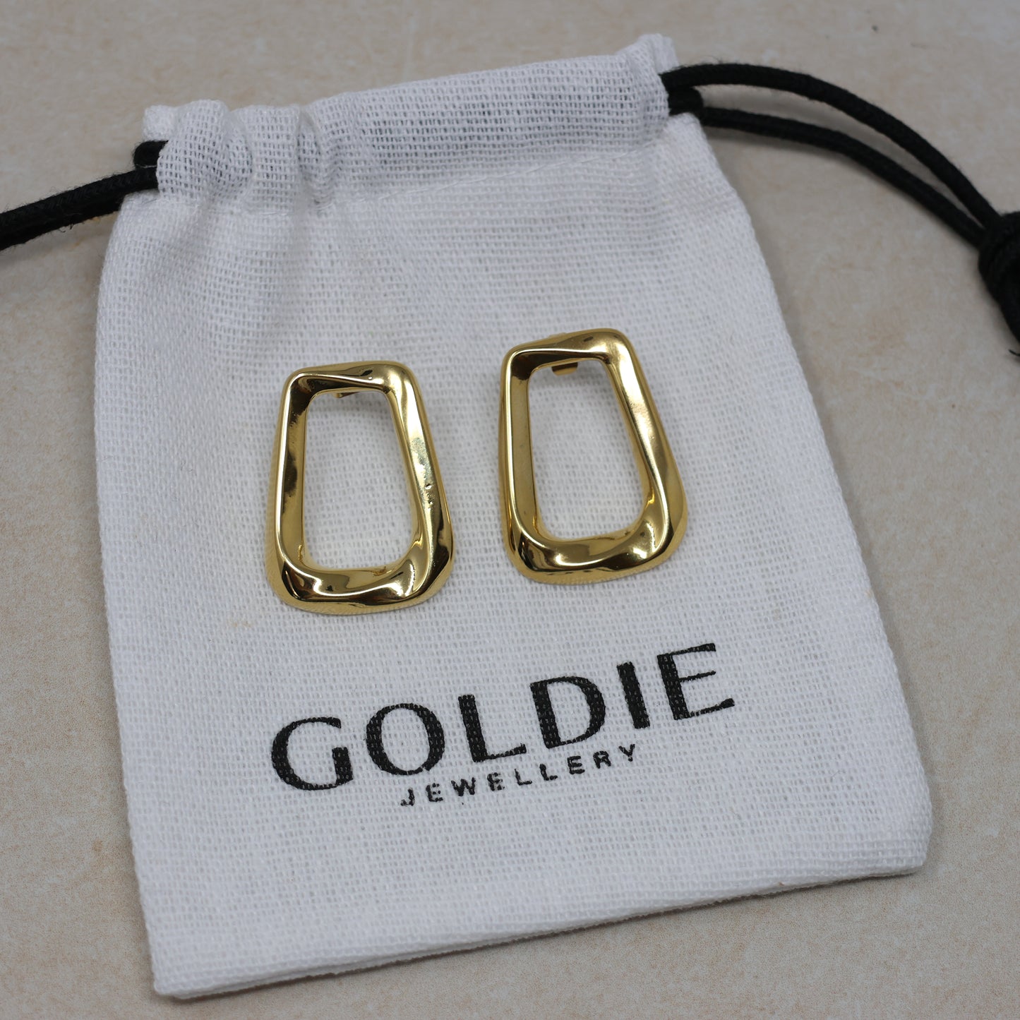 Rylie Earrings