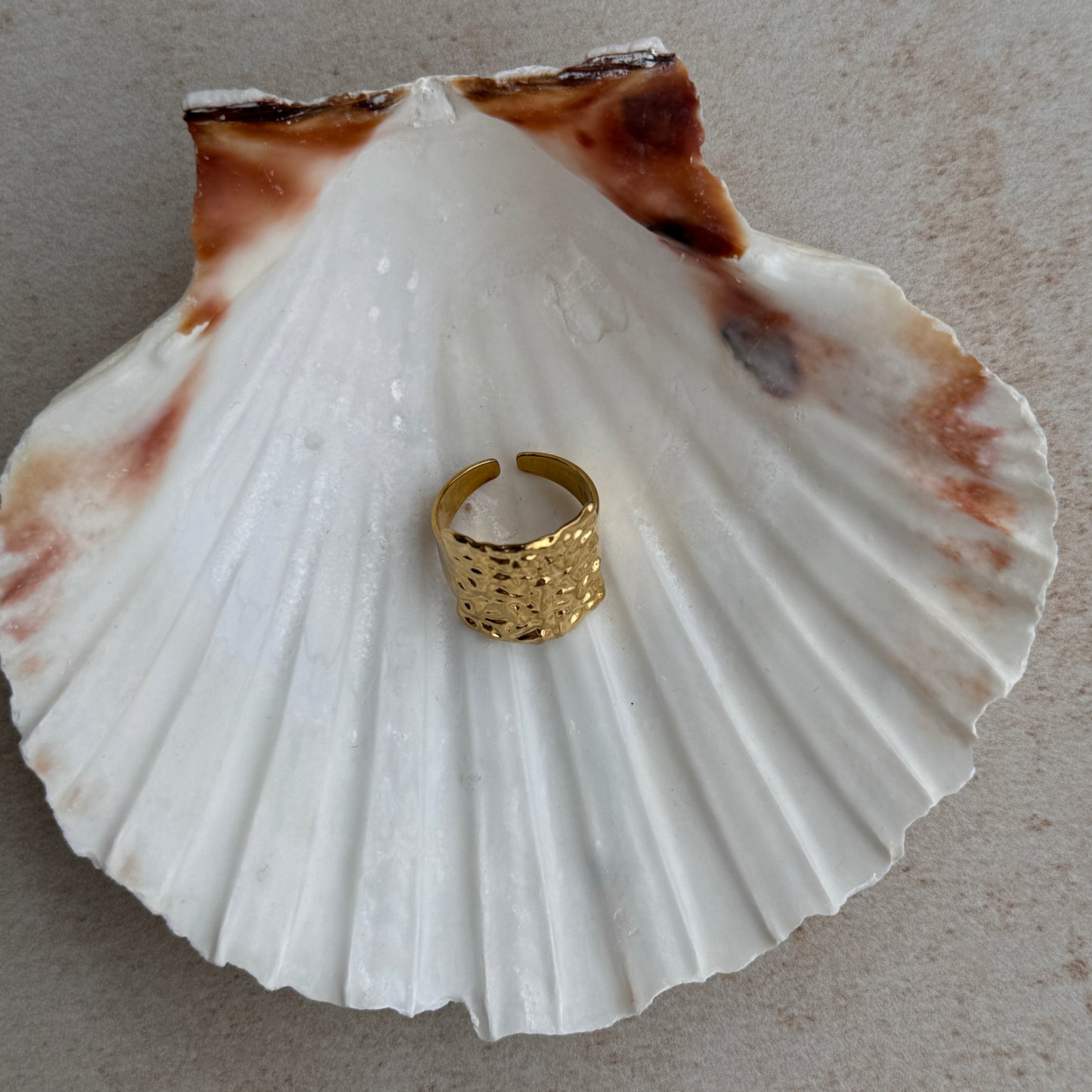 Fedra ring