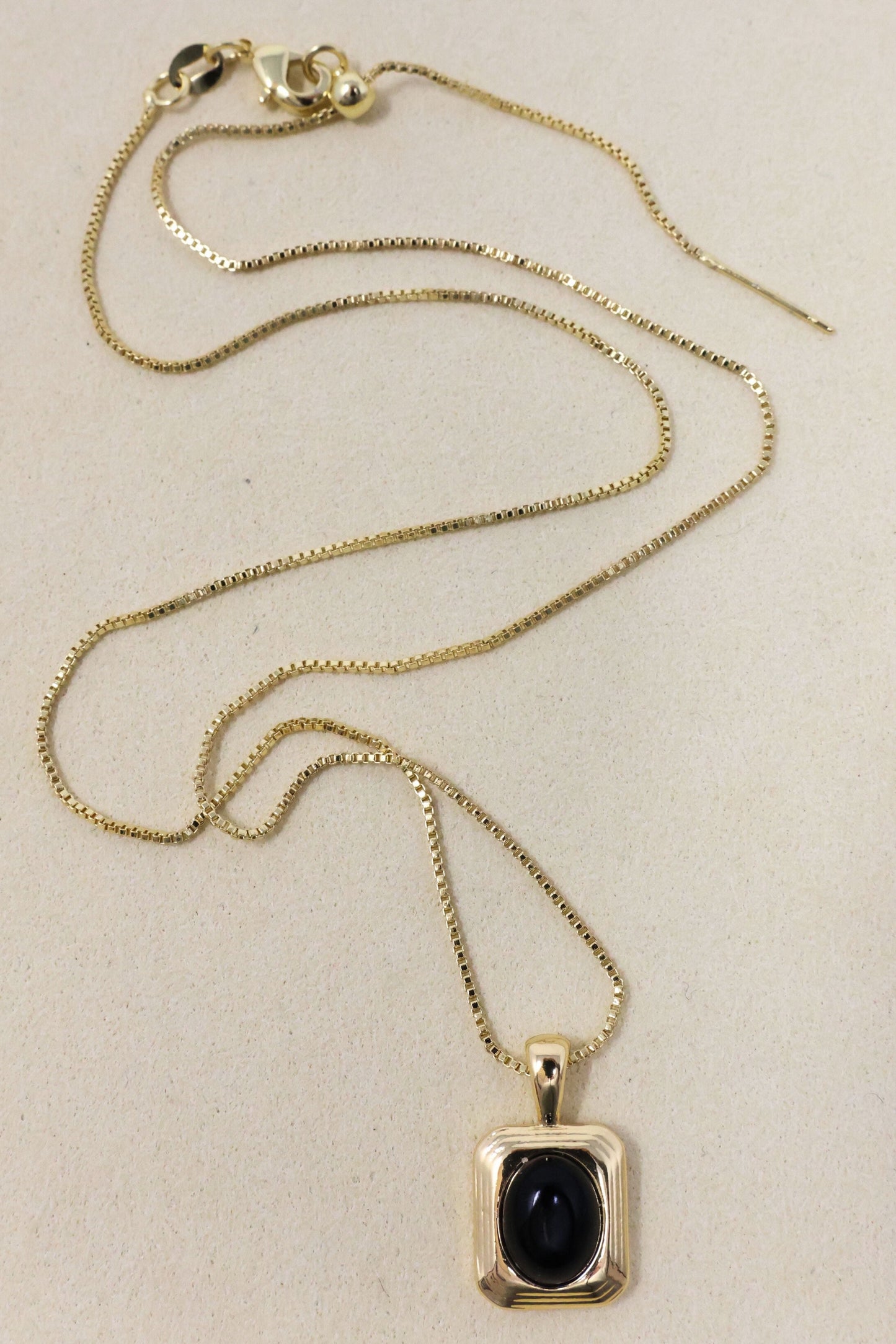 Delfine Necklace - Onyx