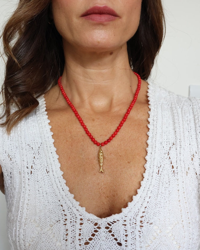 Fish Charm Beaded Necklace - Red