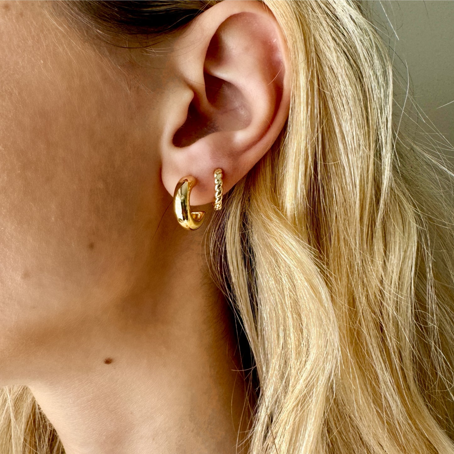 Chloe Hoop Earrings