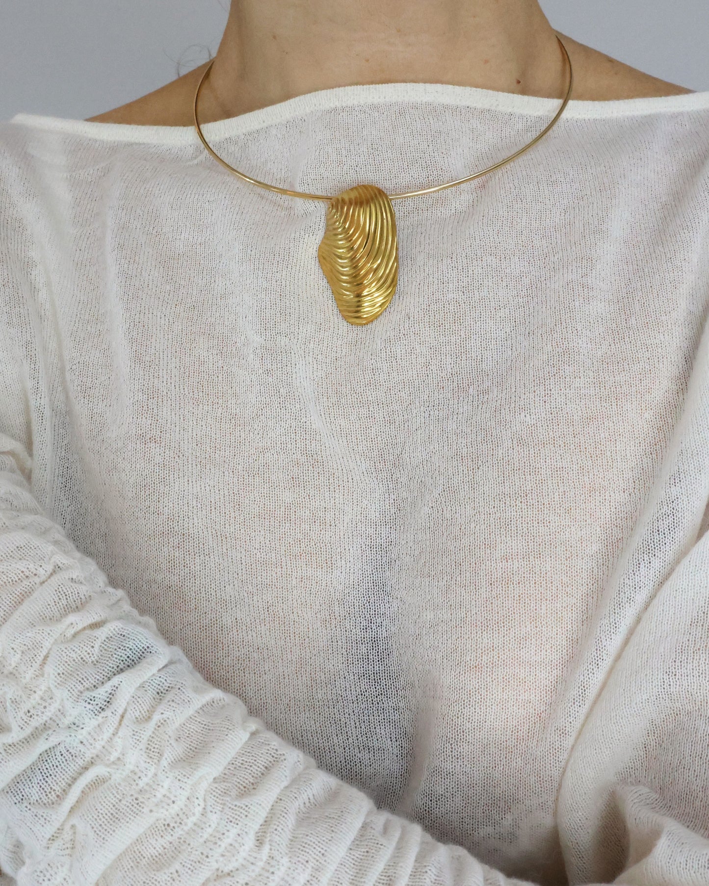 Moule Wire Necklace