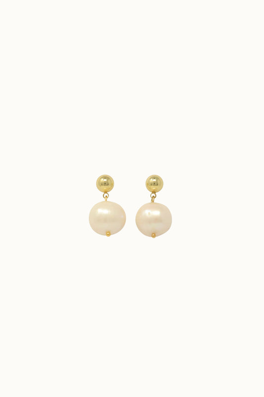 Taylor Earrings - Pearl