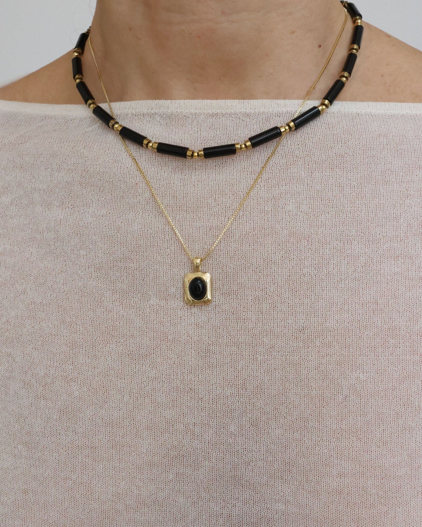 Delfine Necklace - Onyx